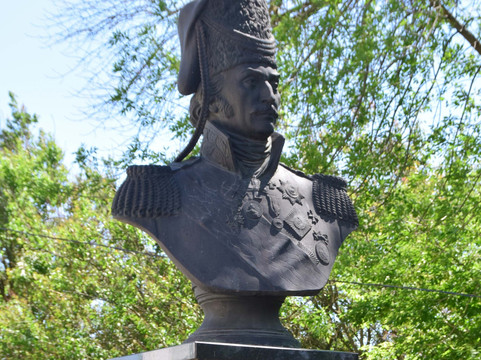 M.I. Platov Bust-Starocherkasskaya必去景点