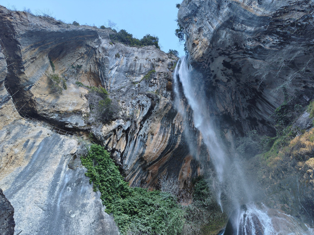 Cascades du Saut du Loup-Courmes必去景点