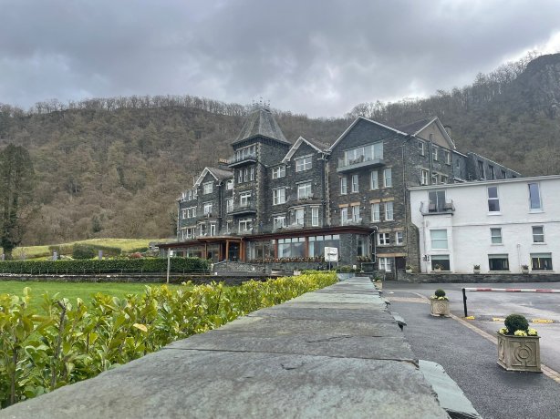 洛多尔瀑布水疗酒店-官方