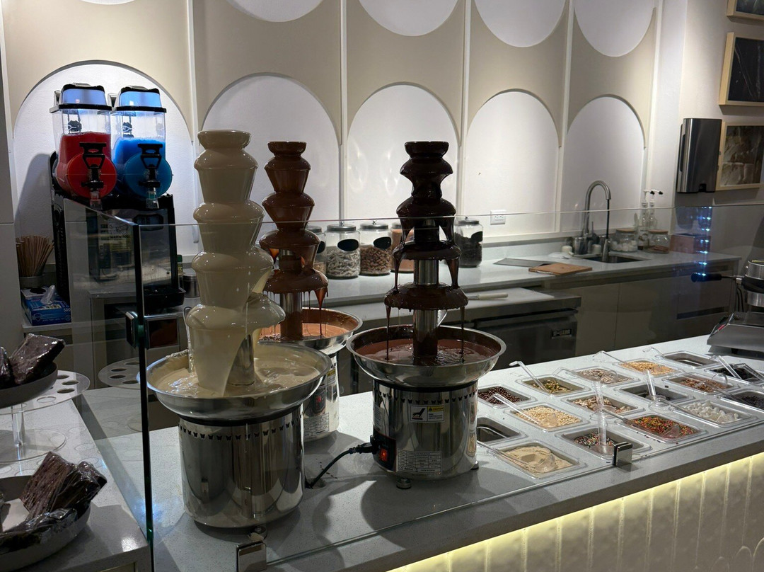 Vanilla Ice Cream Shop