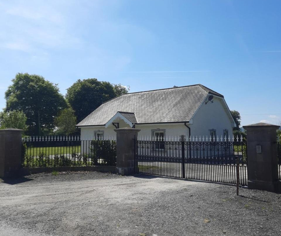 Clone manor Lodge