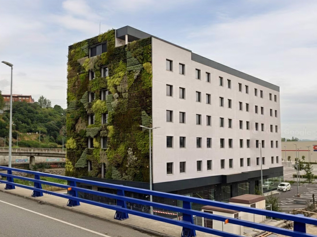 Holiday Inn Express Bilbao Sestao By IHG