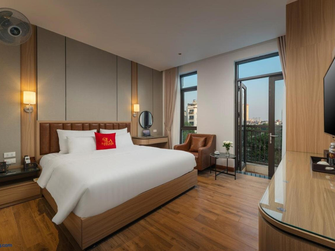 Lam Anh Hotel 9 Him Lam Van Phuc