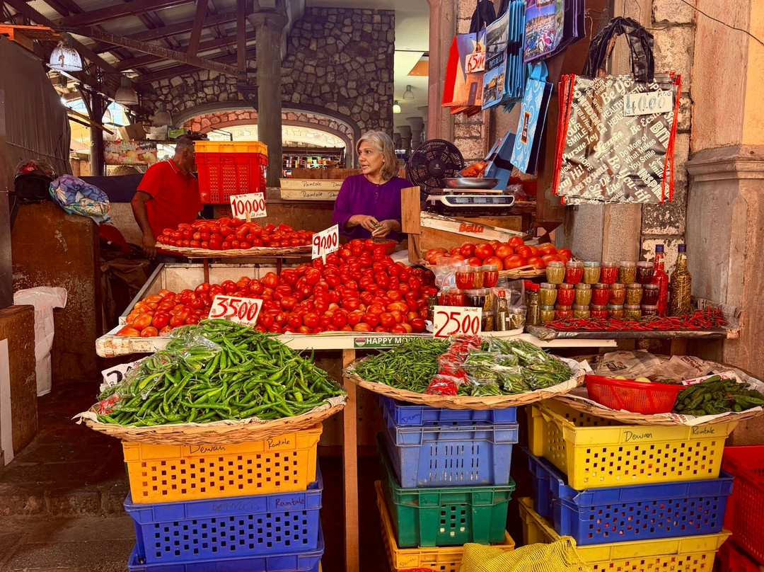 Central Market-路易士港必去景点