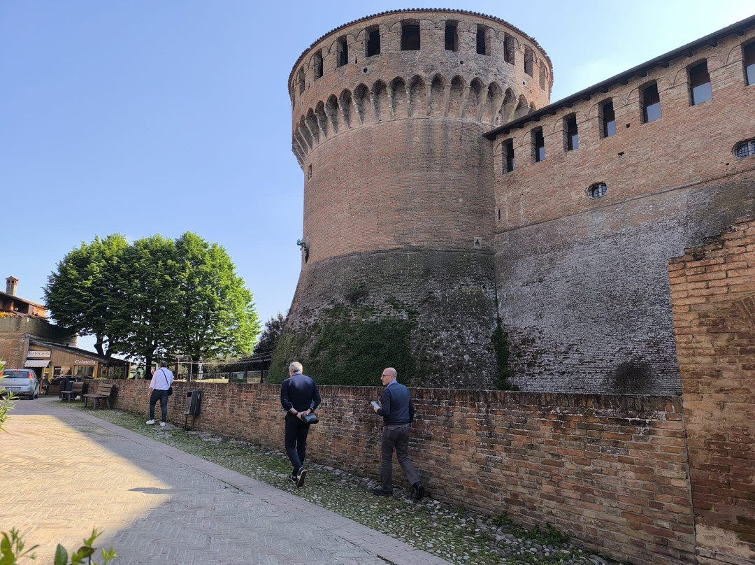 Enoteca Regionale Emilia Romagna-Dozza必去景点