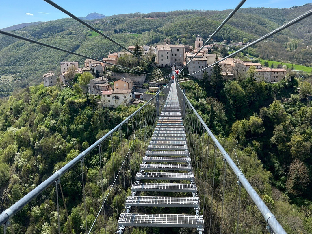 Ponte Tibetano-Sellano必去景点