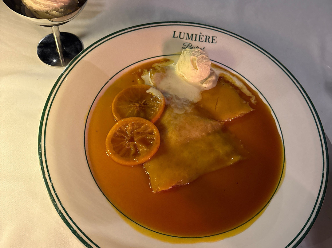 Lumiere Bistrot