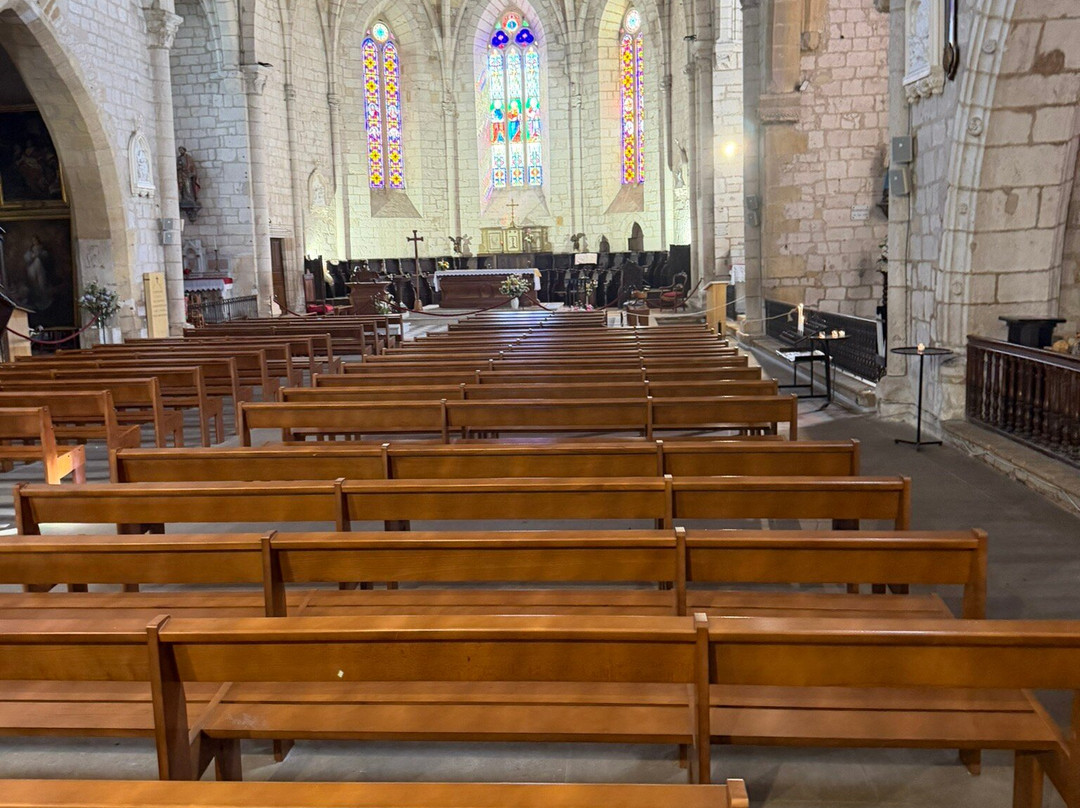 Eglise Saint-Dominique-Monpazier必去景点