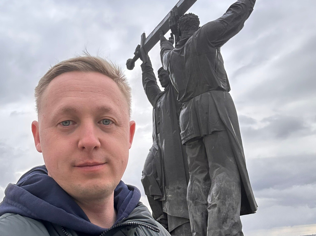 Tyl - Frontu Monument-Magnitogorsk必去景点