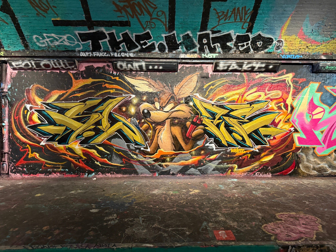 Leake Street Arches-伦敦必去景点