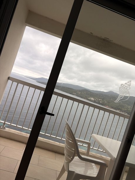 滨海岩石酒店-旅行者