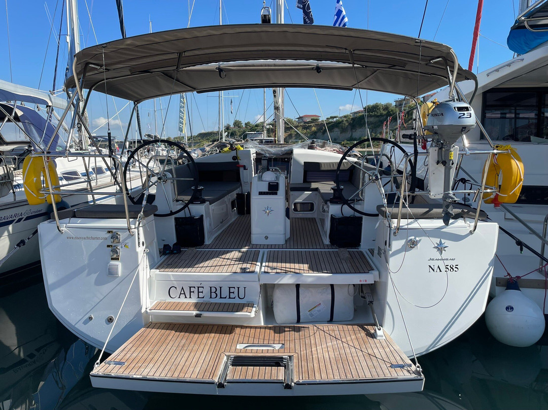 Nisos Yacht Charter-Nidri必去景点