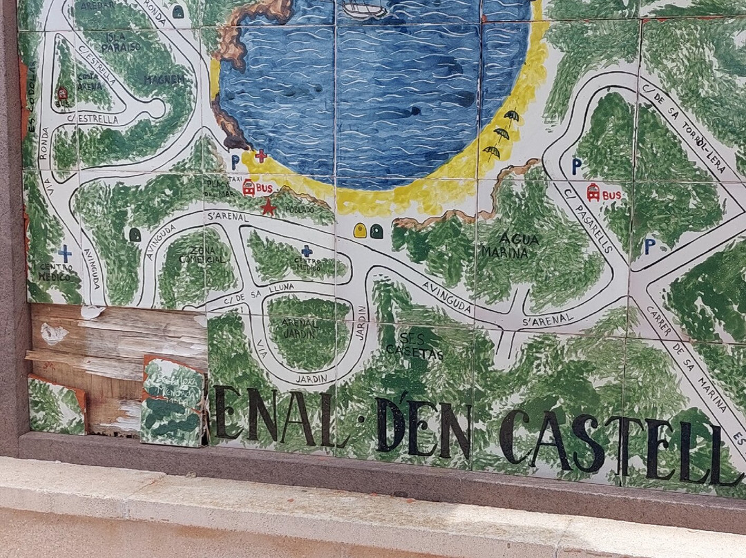 Platja s'Arenal d'en Castell-Mercadal必去景点