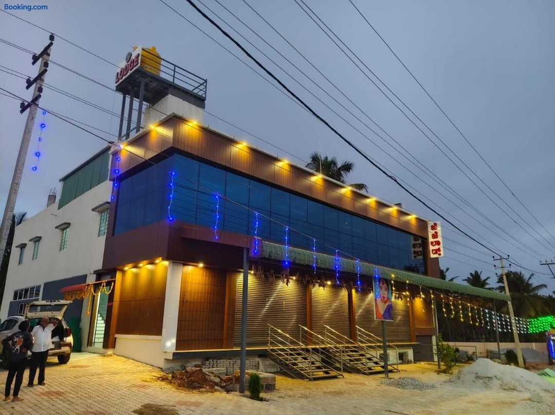 JJ Comfort Hotel