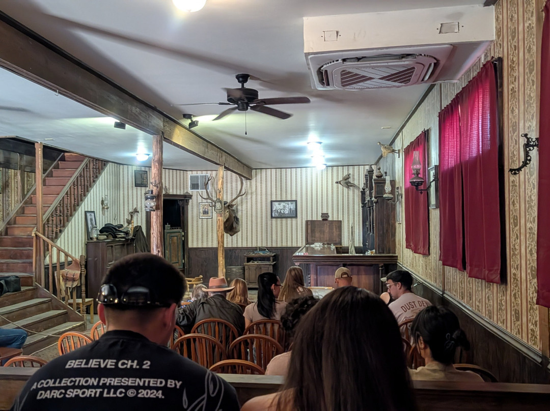 The Saloon Theatre-墓碑镇必去景点