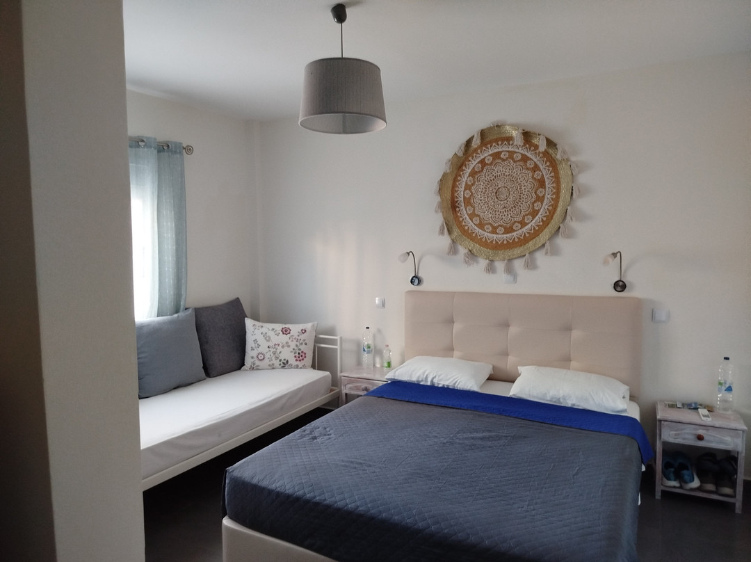 Esperida Rooms & Studios主图