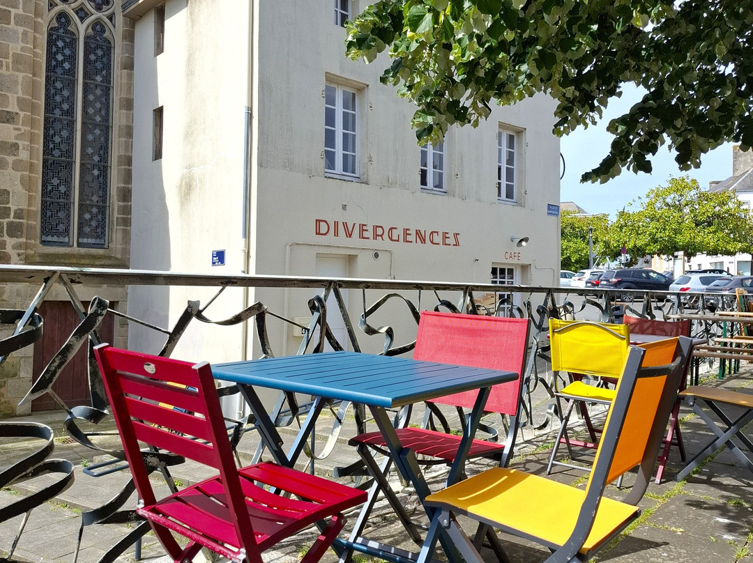 Librairie & café Divergences-朗布依埃必去景点