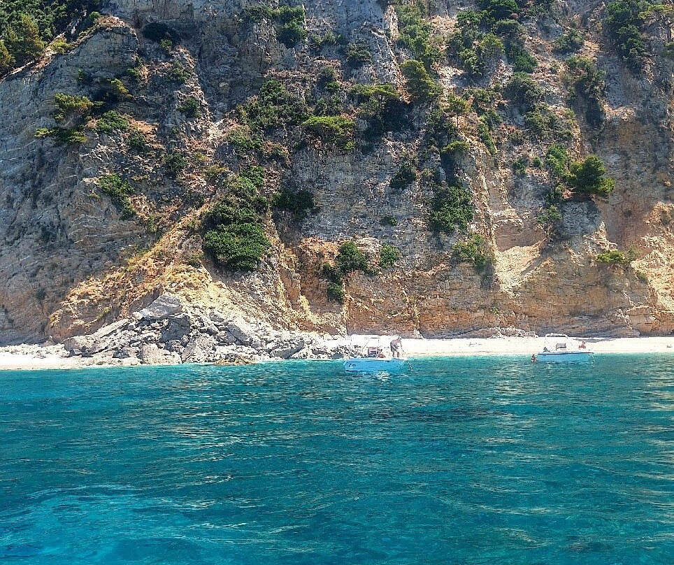 Paleokastritsa Beach-Paleokastritsa必去景点