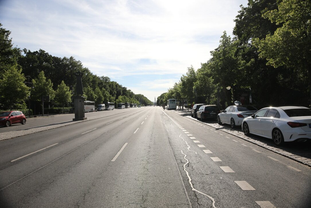 Strasse des 17 Juni-Schoneiche必去景点
