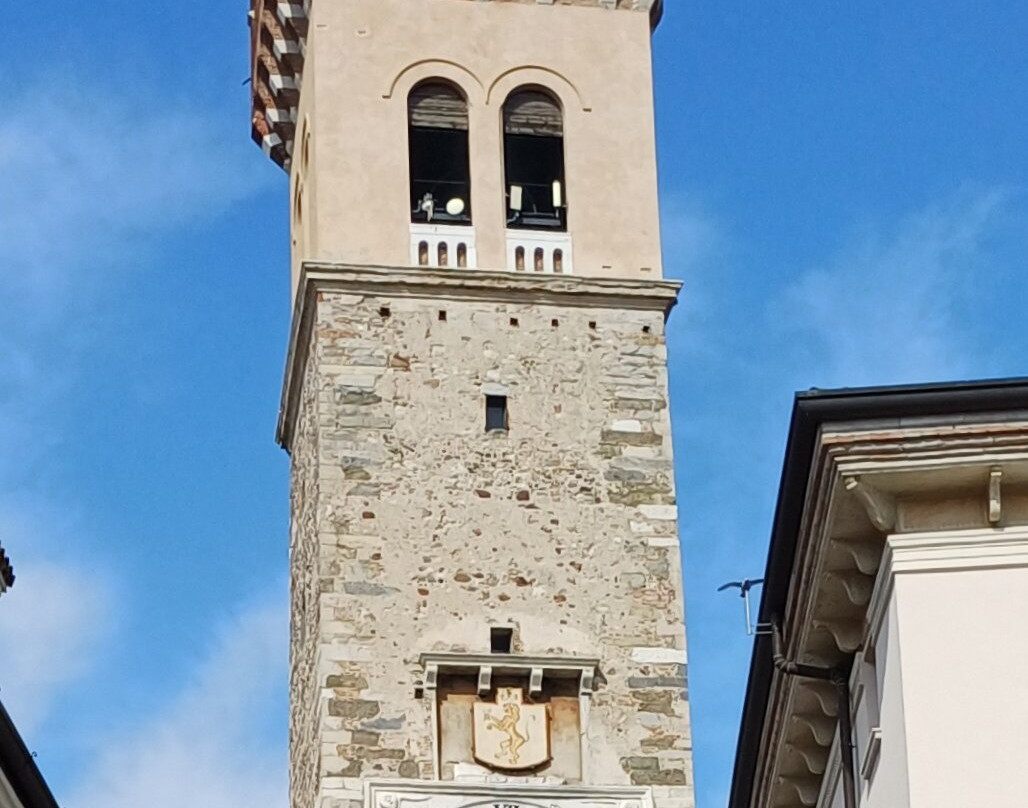 Torre Civica-洛纳托德尔加尔达必去景点