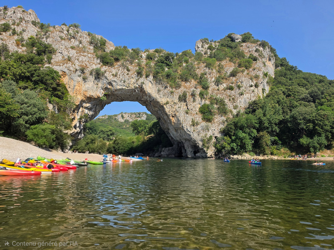 Moniteur Canoë Ardèche Familles Enfants-Labastide-de-Virac必去景点