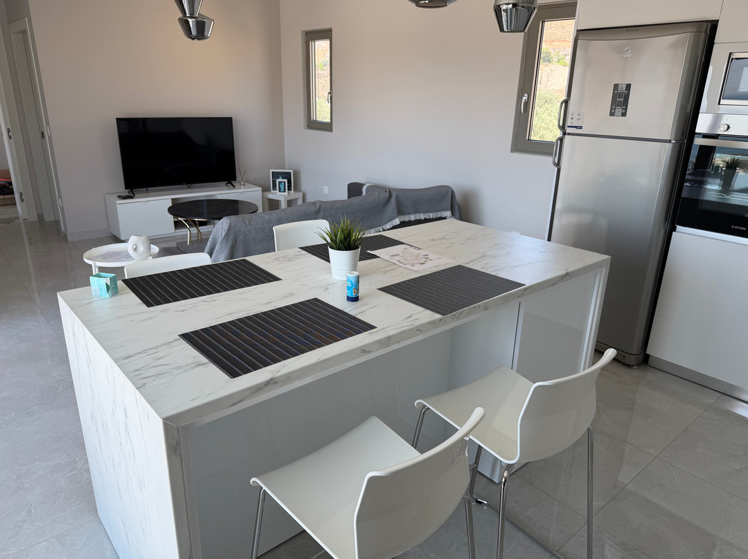 Aquamarine Luxury Suites