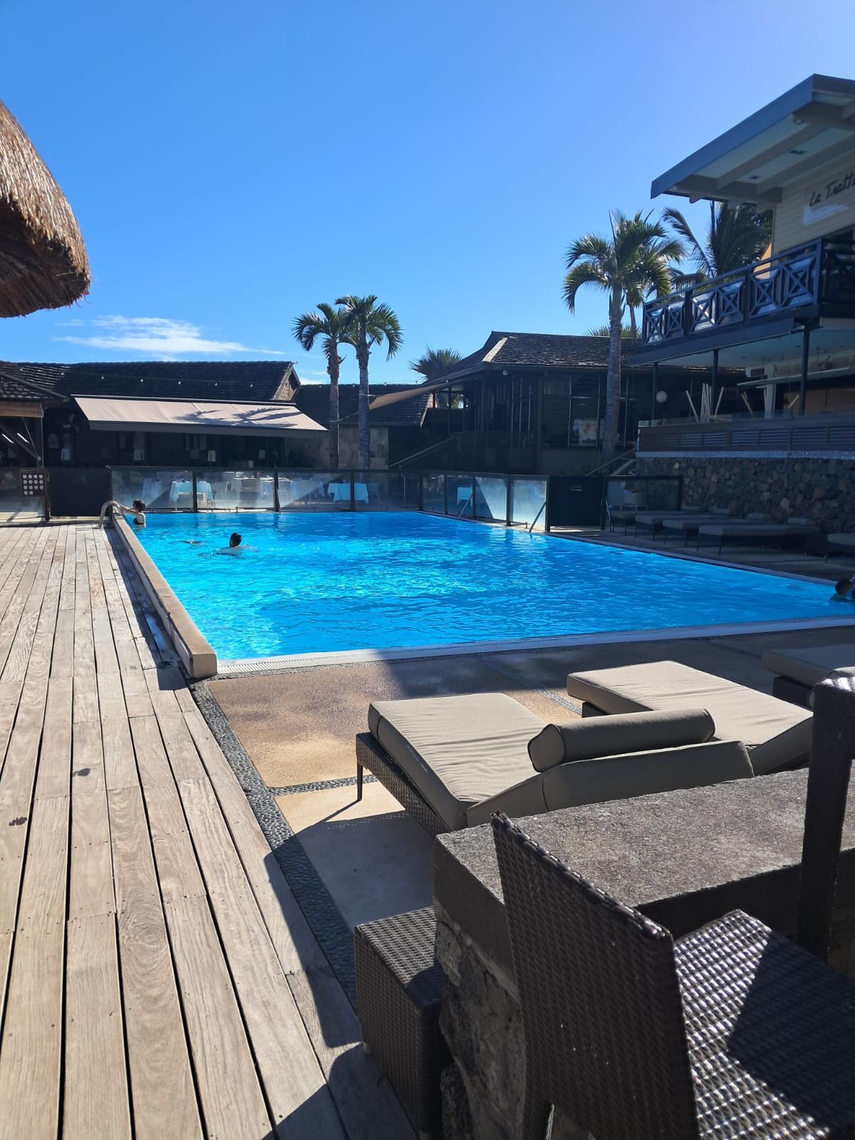伊洛哈海景酒店-旅行者
