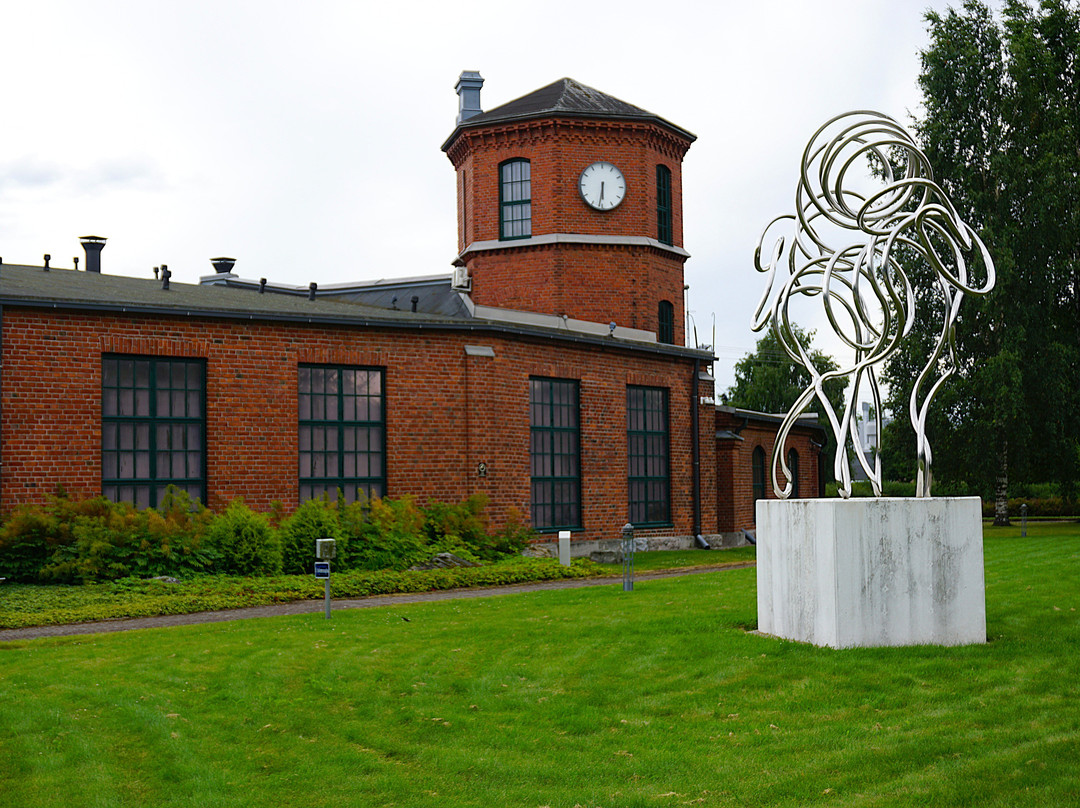 Salon Taidemuseo Veturitalli-Salo必去景点