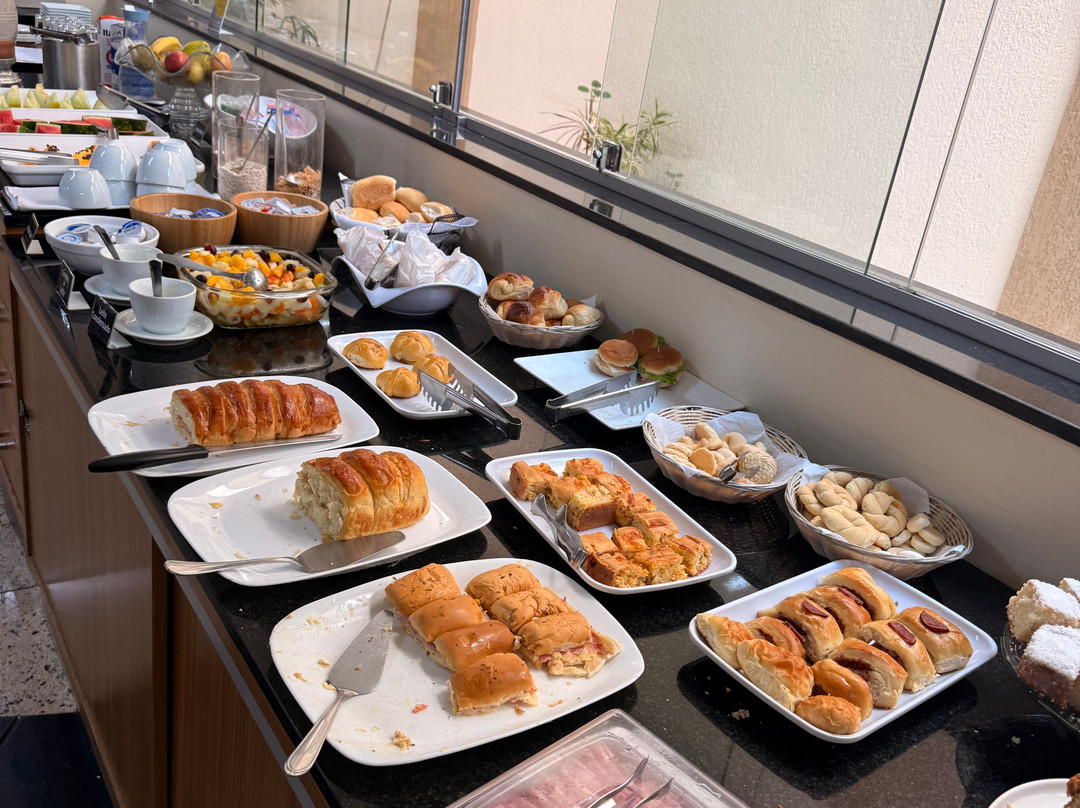 伊比图鲁纳中央酒店主图