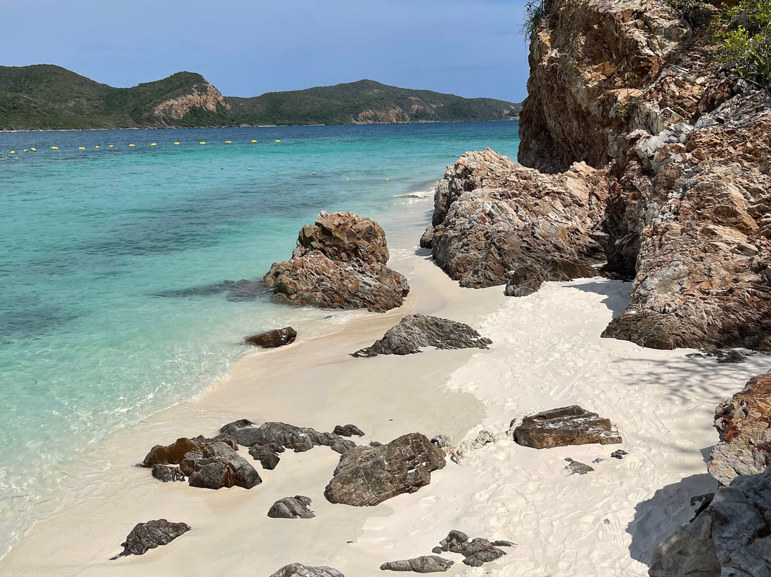 Koh Kham Undersea-色桃邑必去景点