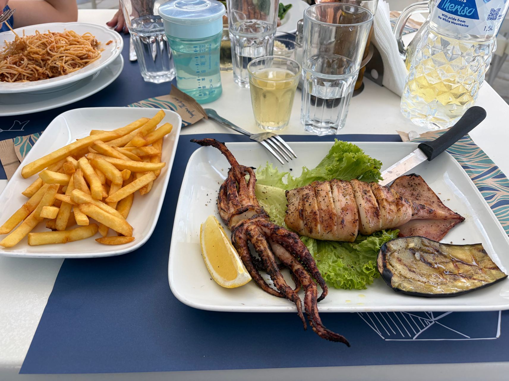 Glaros Studios and Restaurant-旅行者