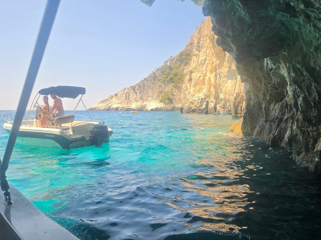Zante Waves-Agios Sostis必去景点