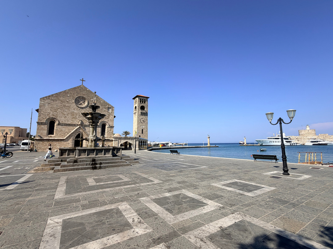 Colossus of Rhodes-罗德城必去景点