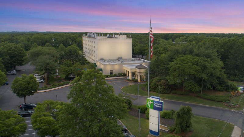 Setauket酒店住宿-Holiday Inn Express Stony Brook-long Island By IHG