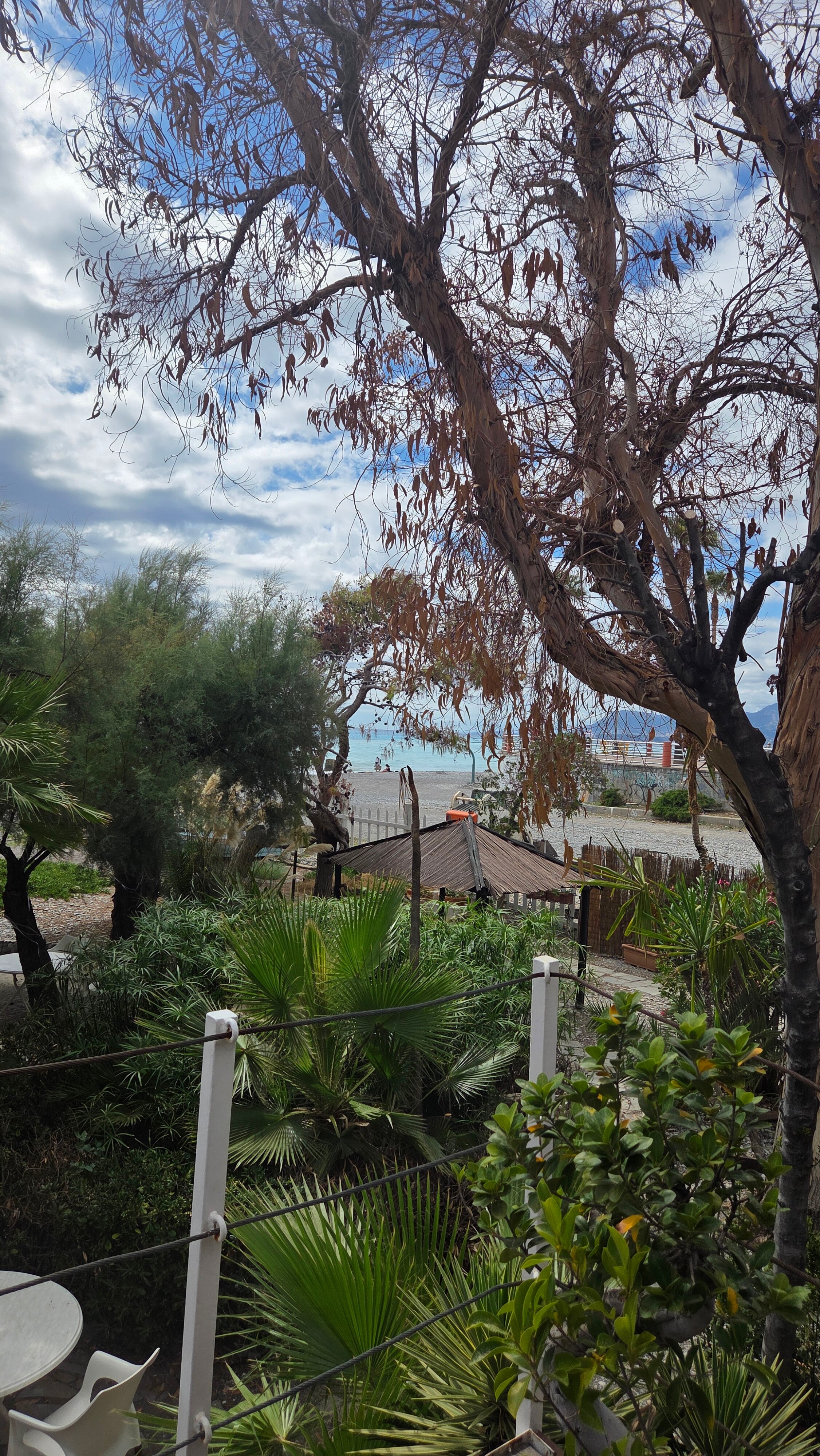 拉莱塞瓦迪卡斯特尔达皮奥 - 查姆&瑞莱克斯酒店-旅行者