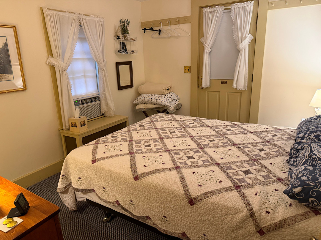 Brimblecomb Hill Bed & Breakfast主图