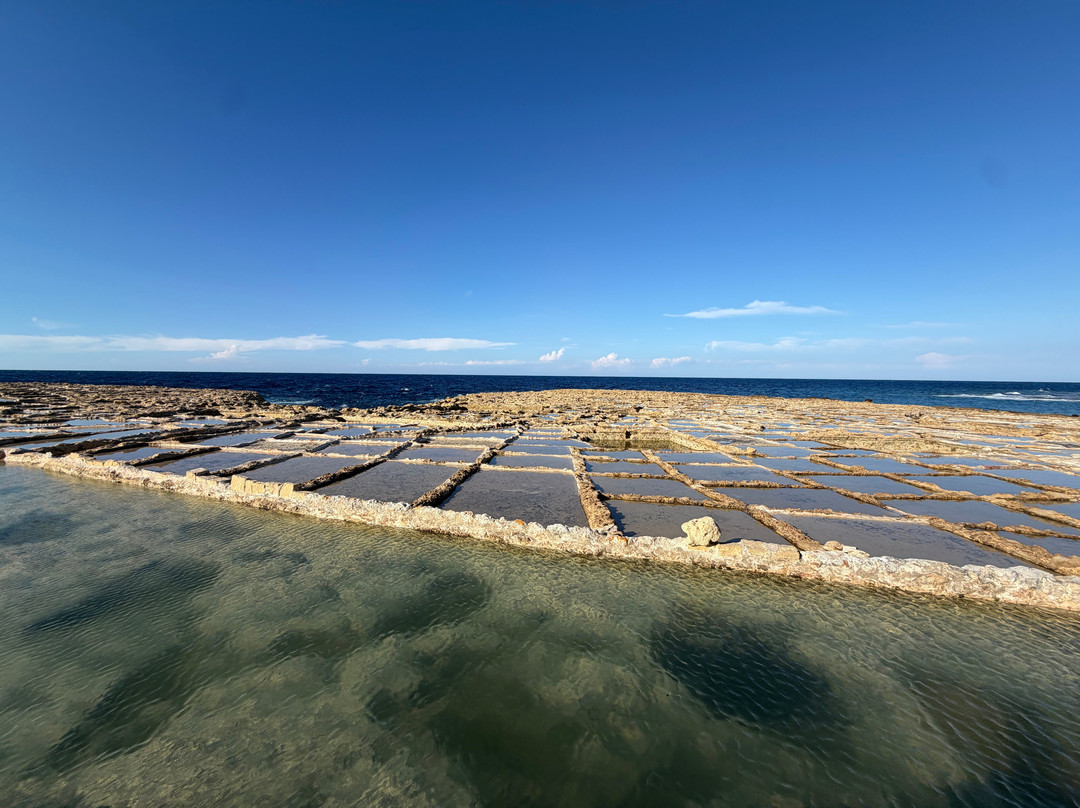 Xwejni Salt Pans-Zebbug必去景点