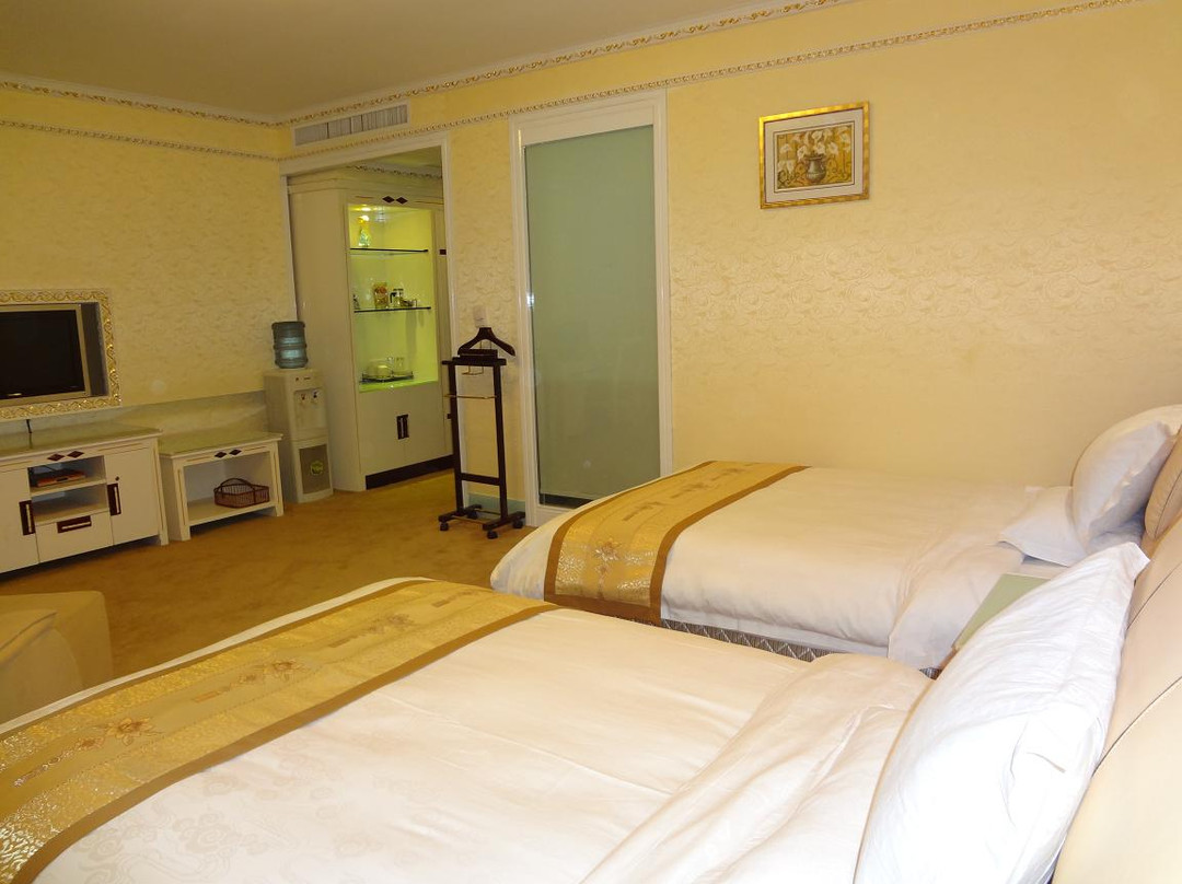 豪富华大酒店主图