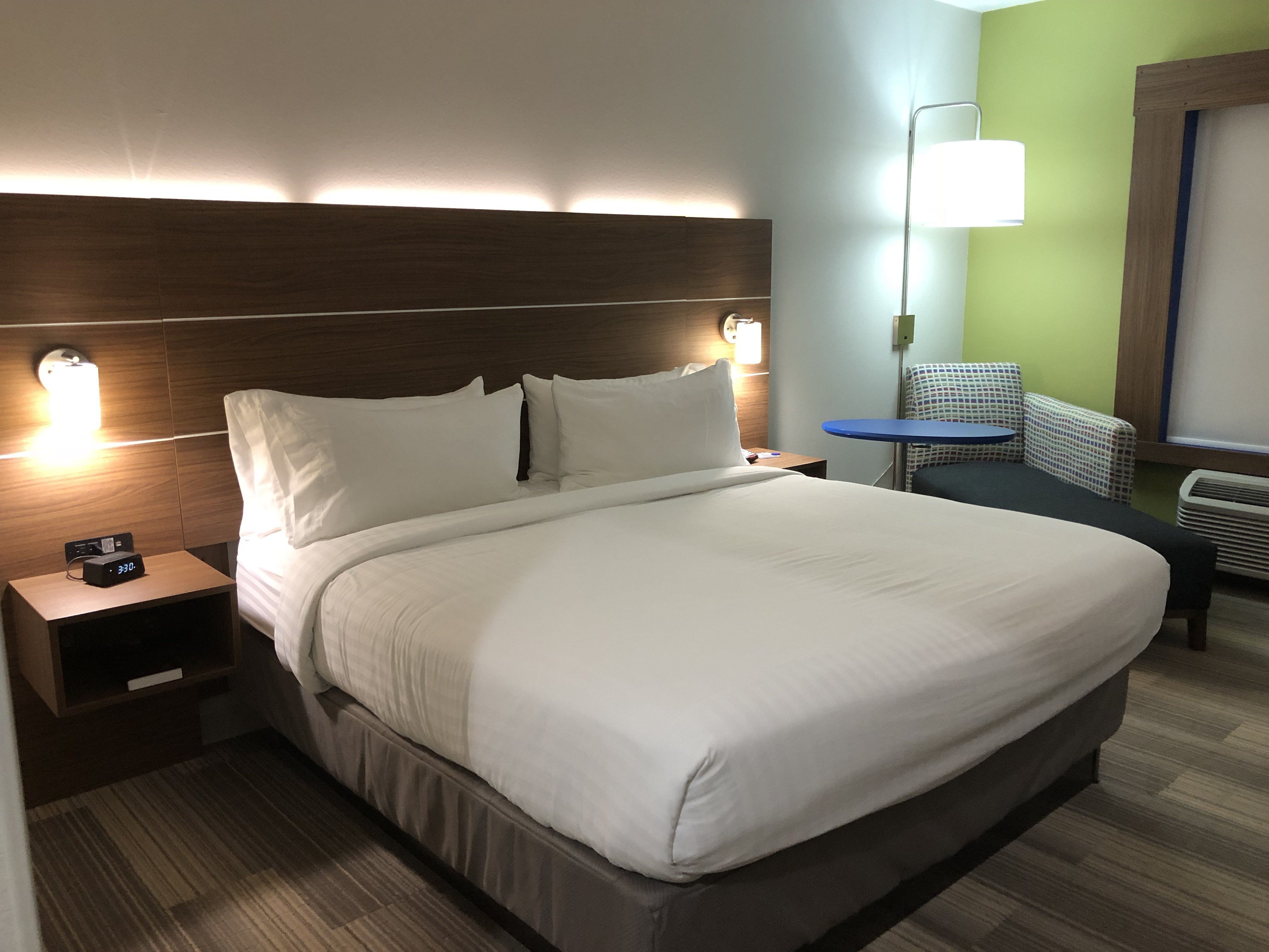 Holiday Inn Express & Suites Pineville-Alexandria Area-官方