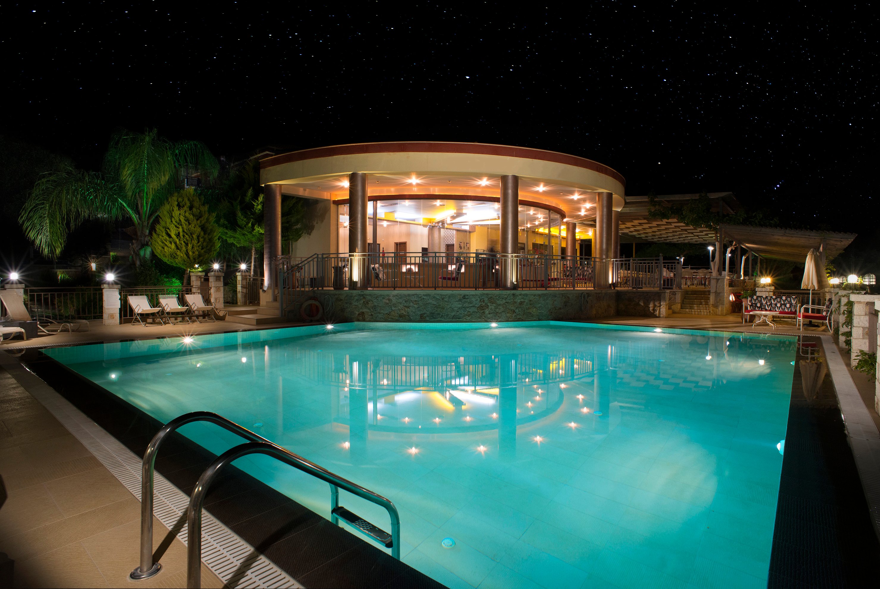 3 Aktes Resort-官方