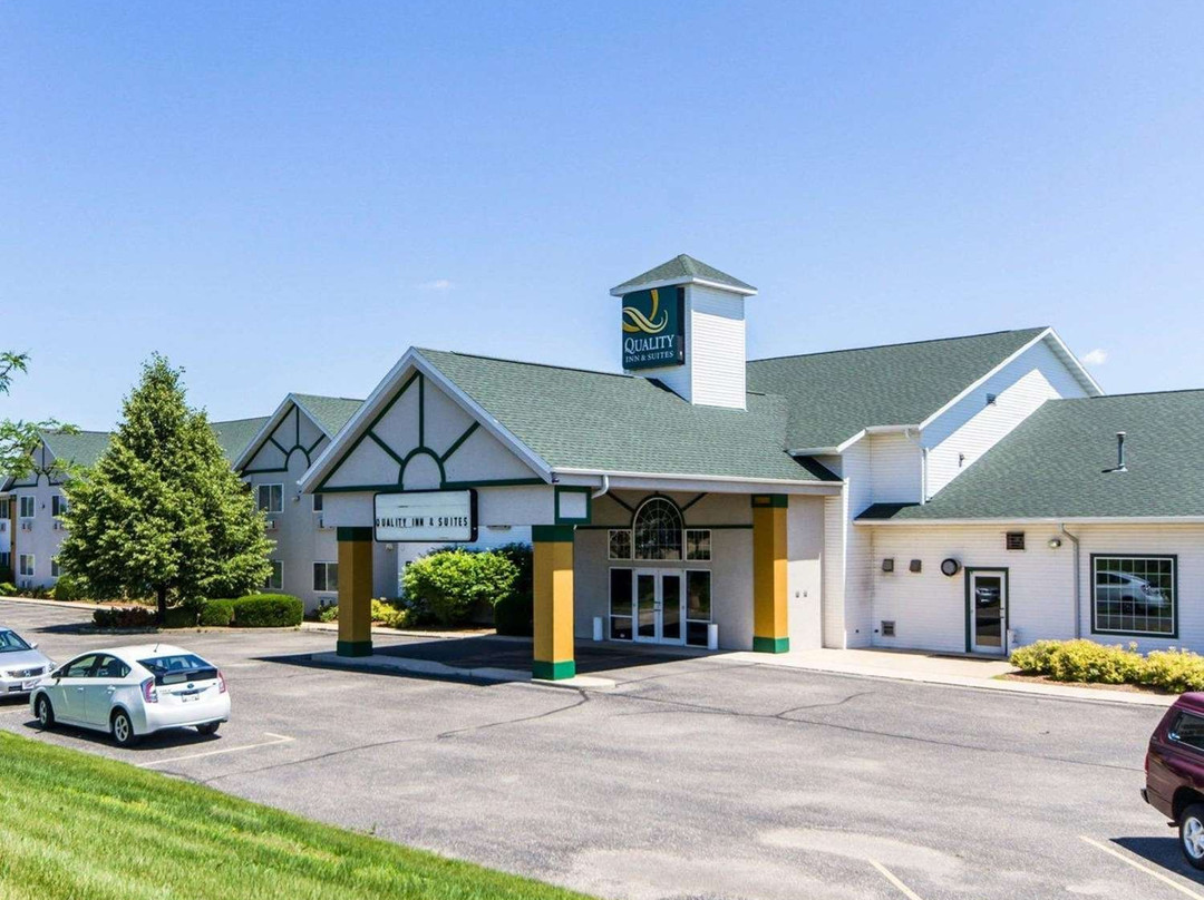 Quality Inn & Suites Stoughton - Madison South主图