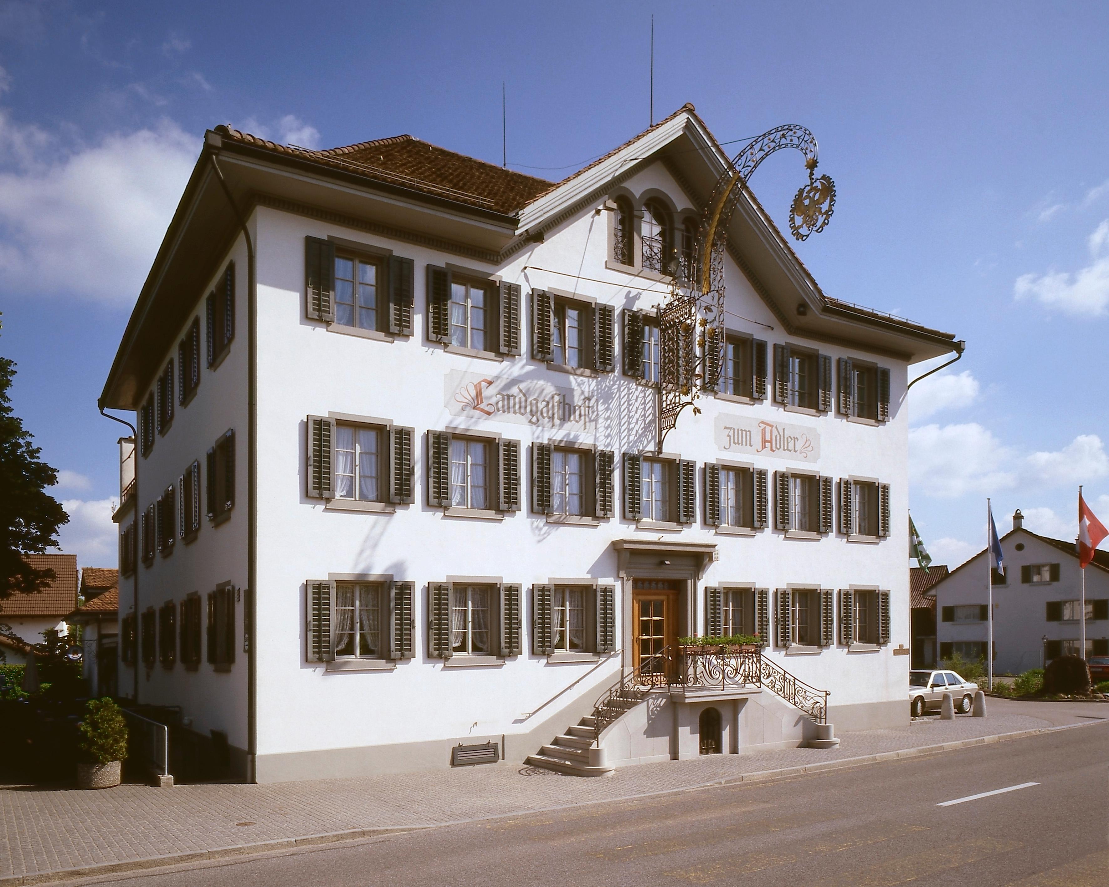 Landgasthof Adler-官方