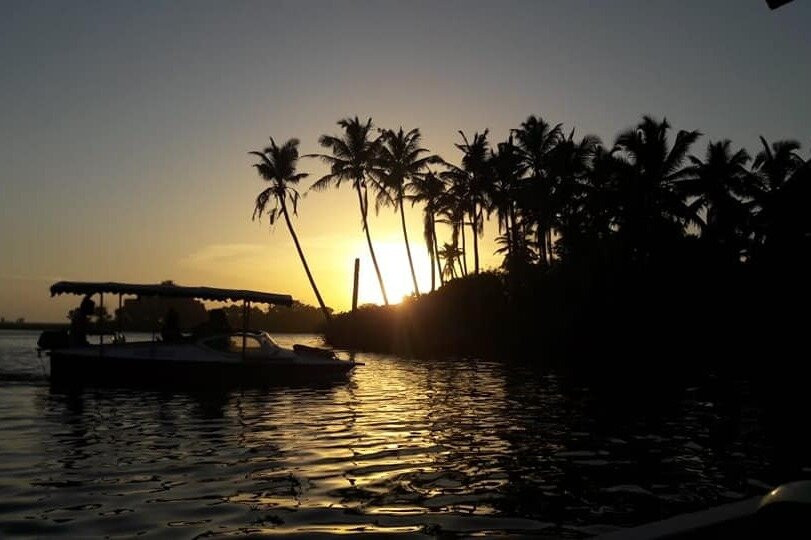 Noah Poovar Boat Service-提卢湾安塔普兰（特里凡德伦）必去景点