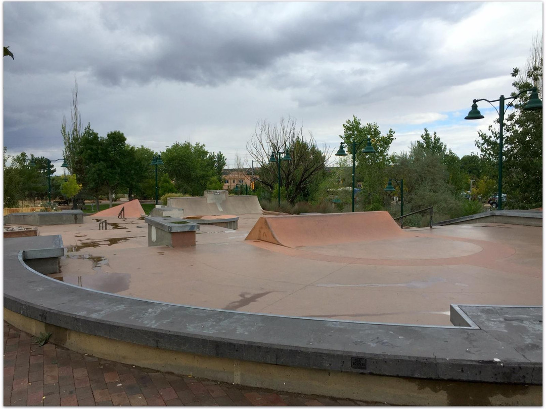 Skateboard Park景点图片