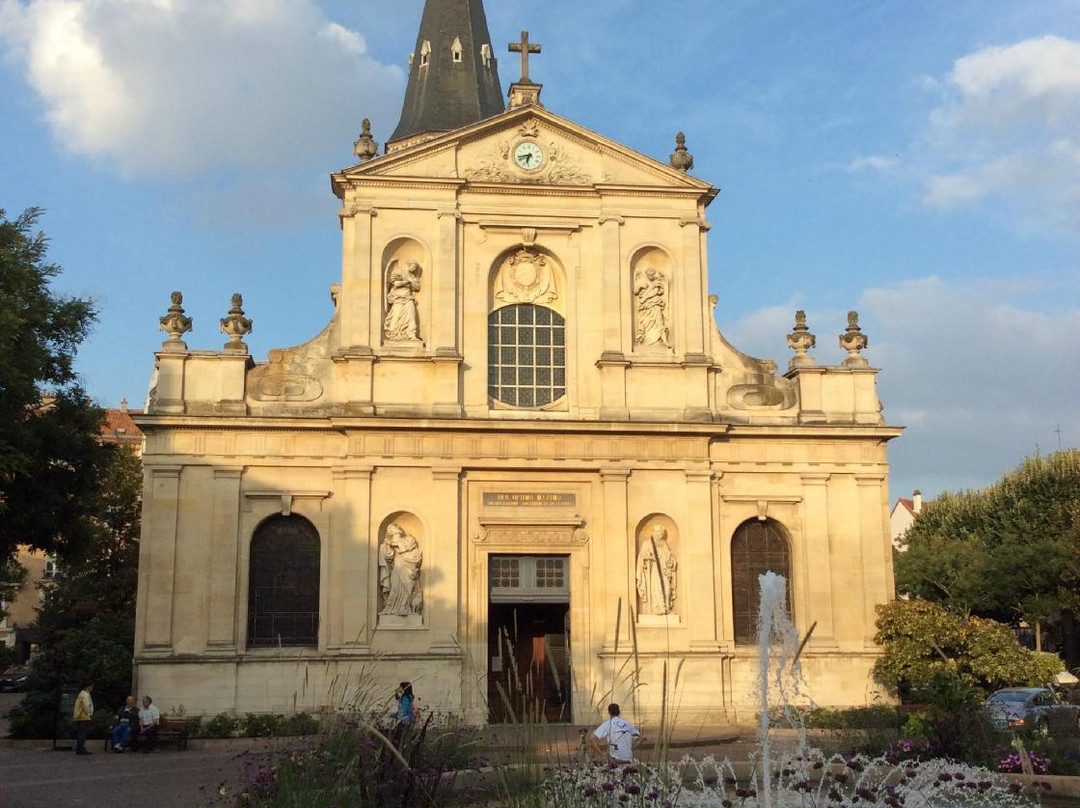 Saint-Pierre-Saint-Paul de Rueil-Malmaison Church景点图片