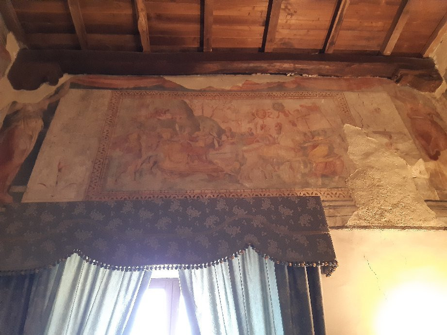 Palazzo Baronale di Roviano