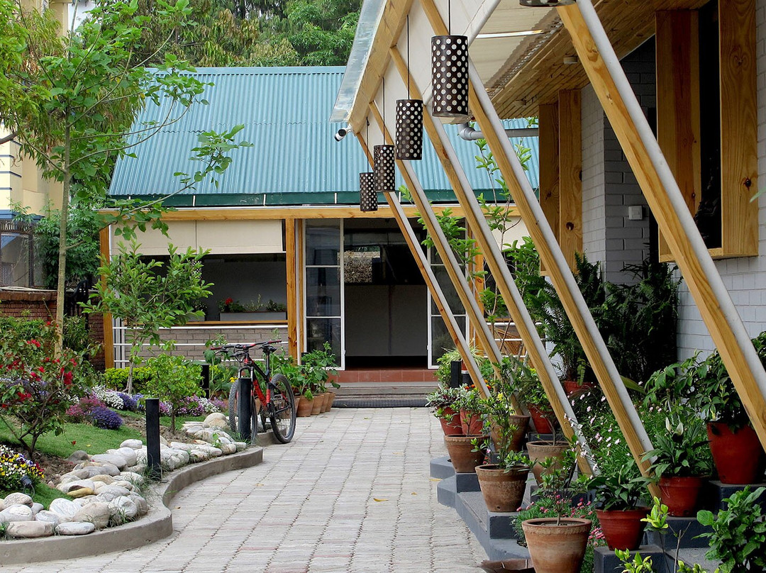 Bhatbhateni旅游景点-Avata Wellness Center