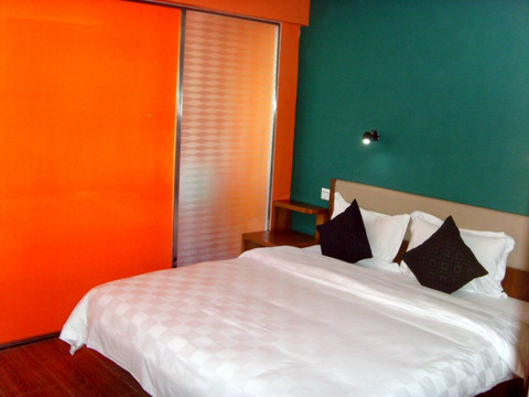 济南天地仁和连锁酒店山大北门店主图