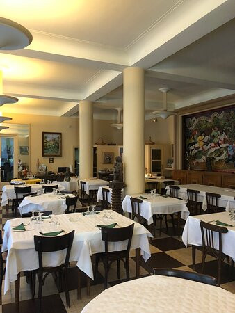 Hotel Des Pins主图