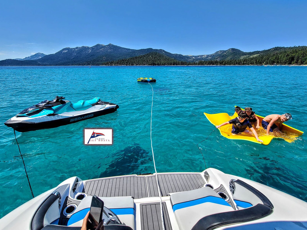 Tahoe Jet Boats景点图片